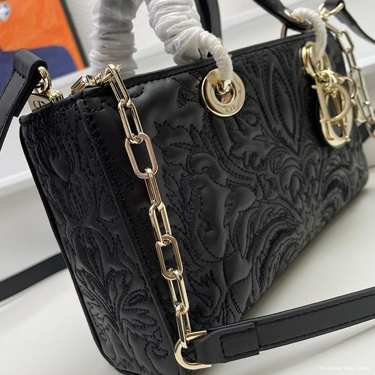 Cheap Ornamental Quilted-Effect D-Joy Lambskin Black Medium Lady Motif Bag 0717 Luxury